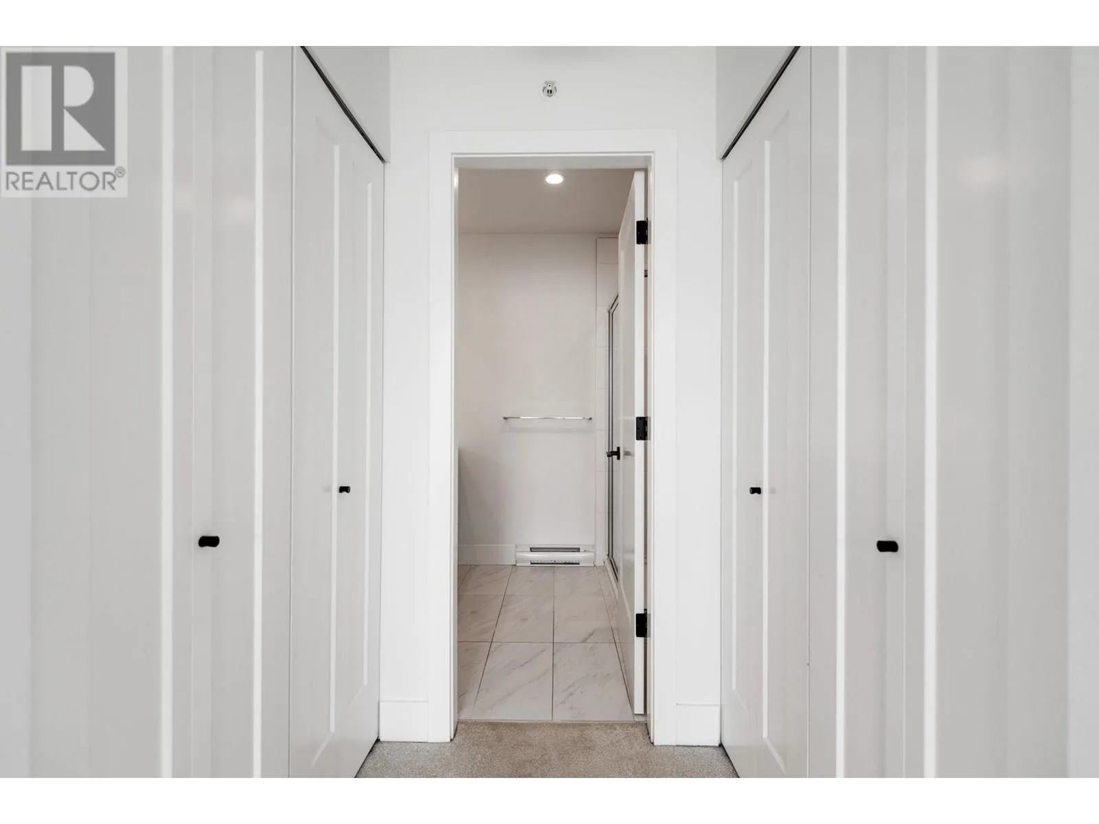 68 4638 ORCA WAY