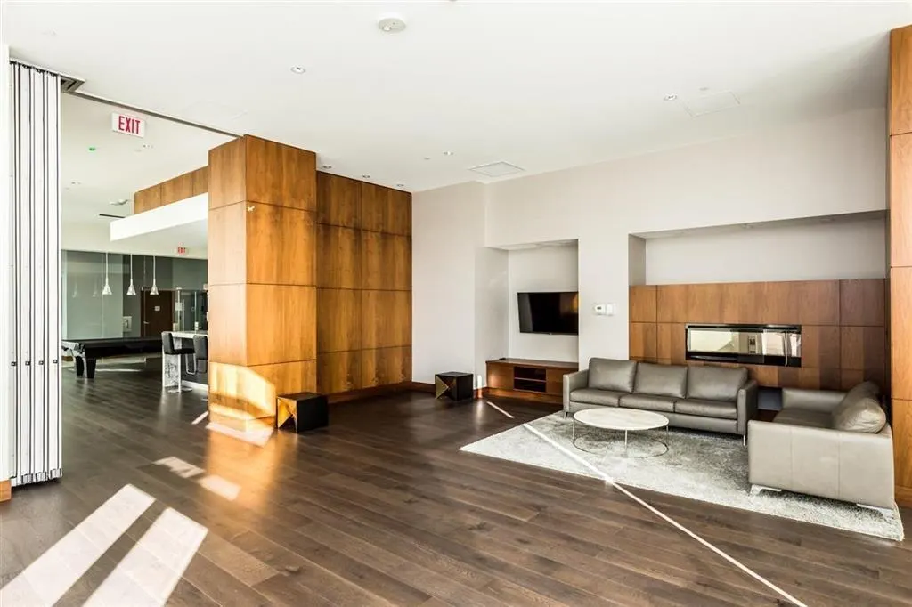 3802 13696 100 AVENUE