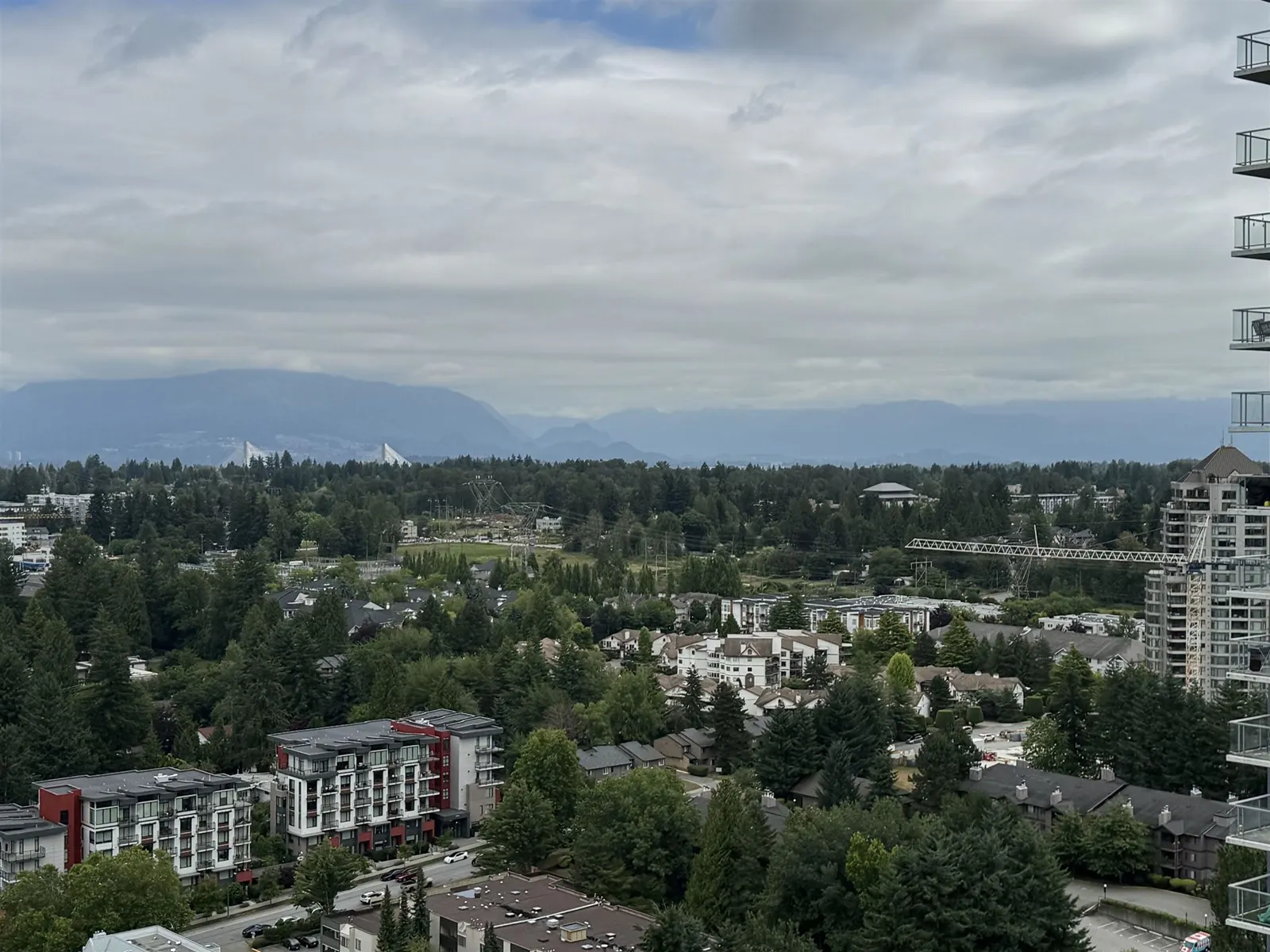 3802 13696 100 AVENUE