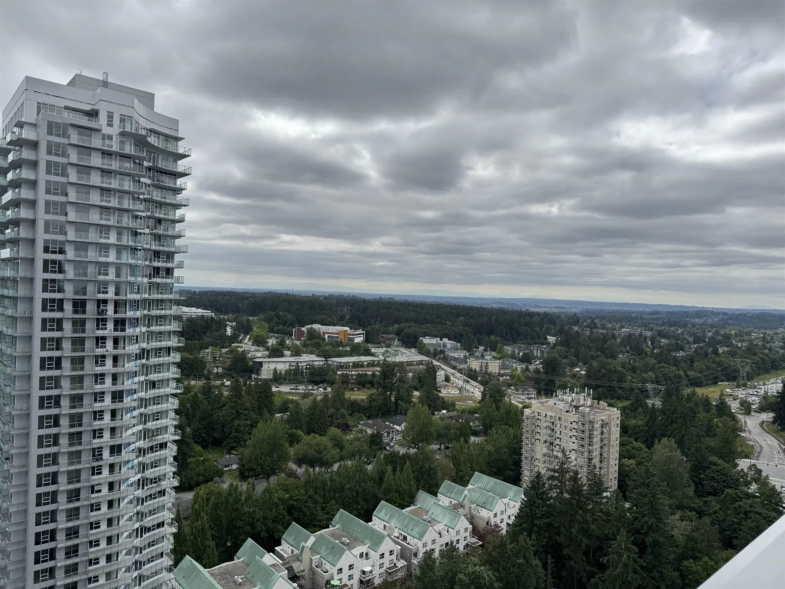3802 13696 100 AVENUE