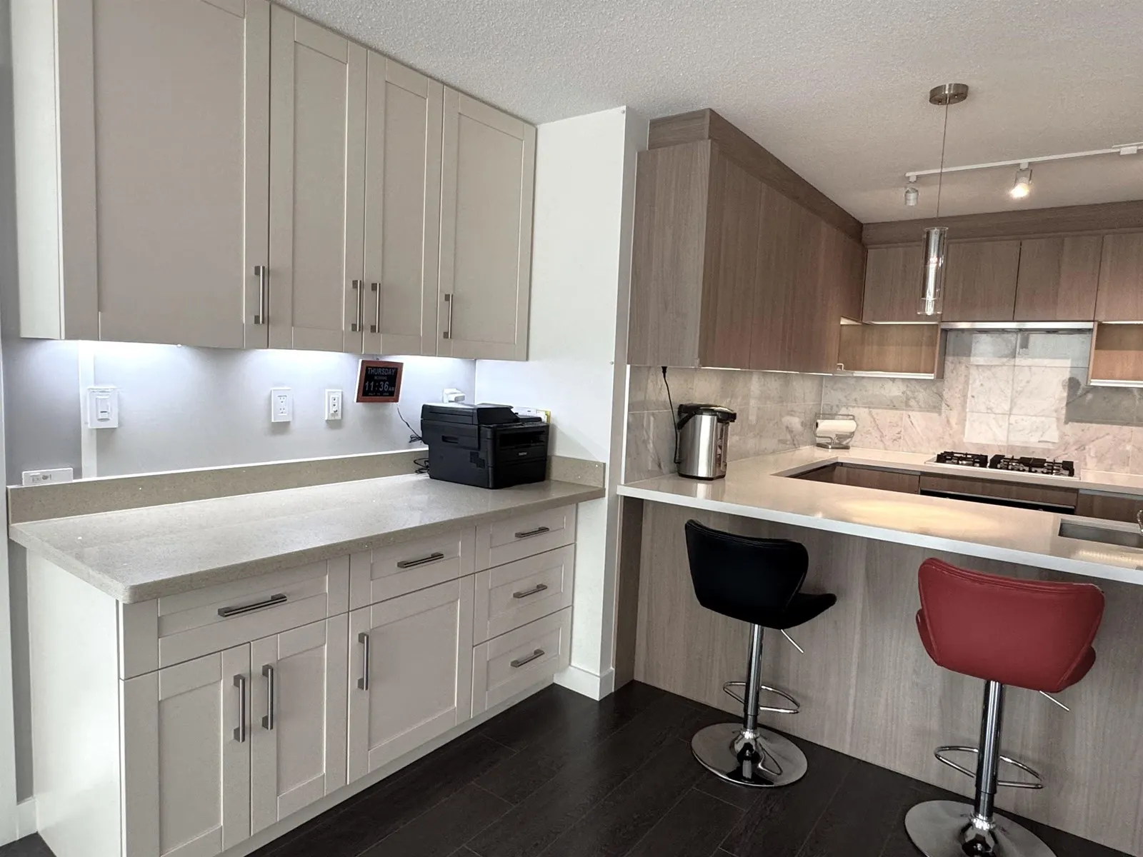 3802 13696 100 AVENUE