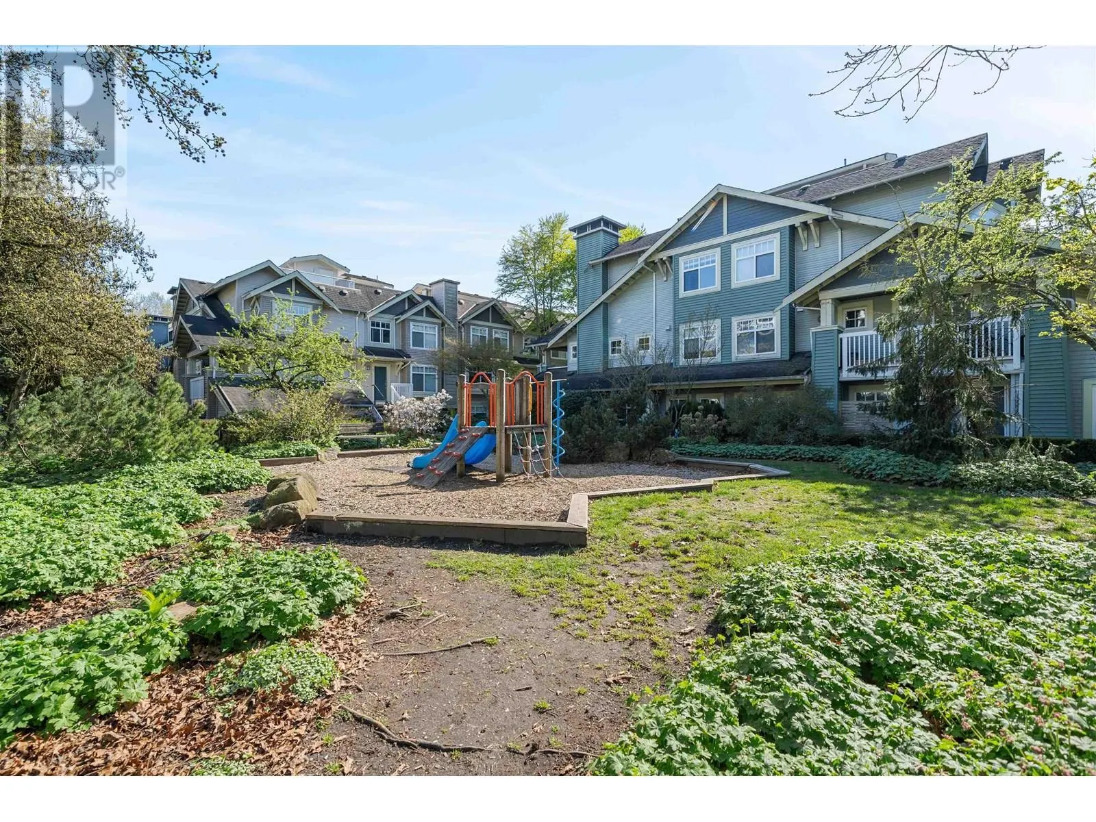 212 7478 BYRNEPARK WALK