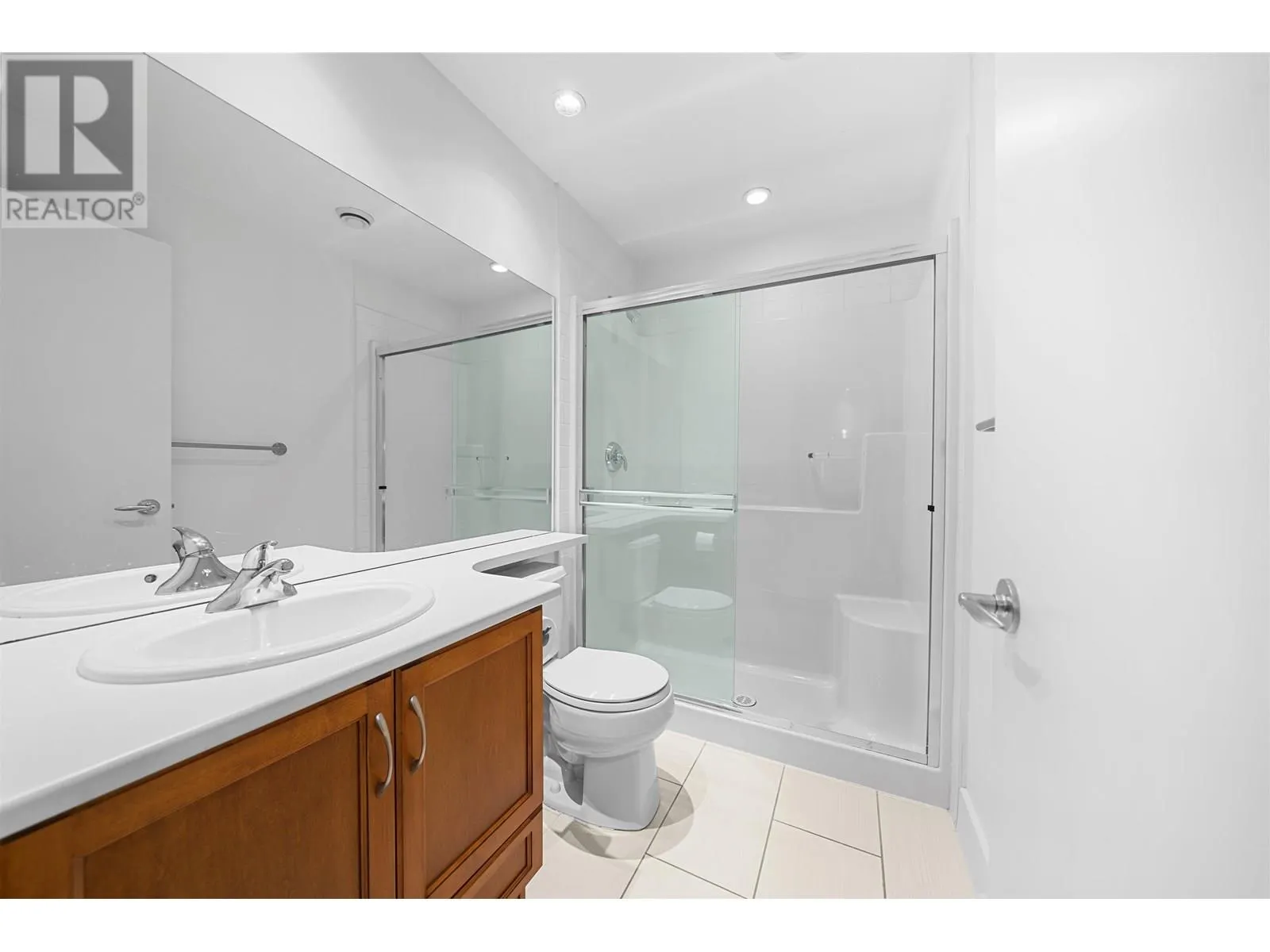 212 7478 BYRNEPARK WALK