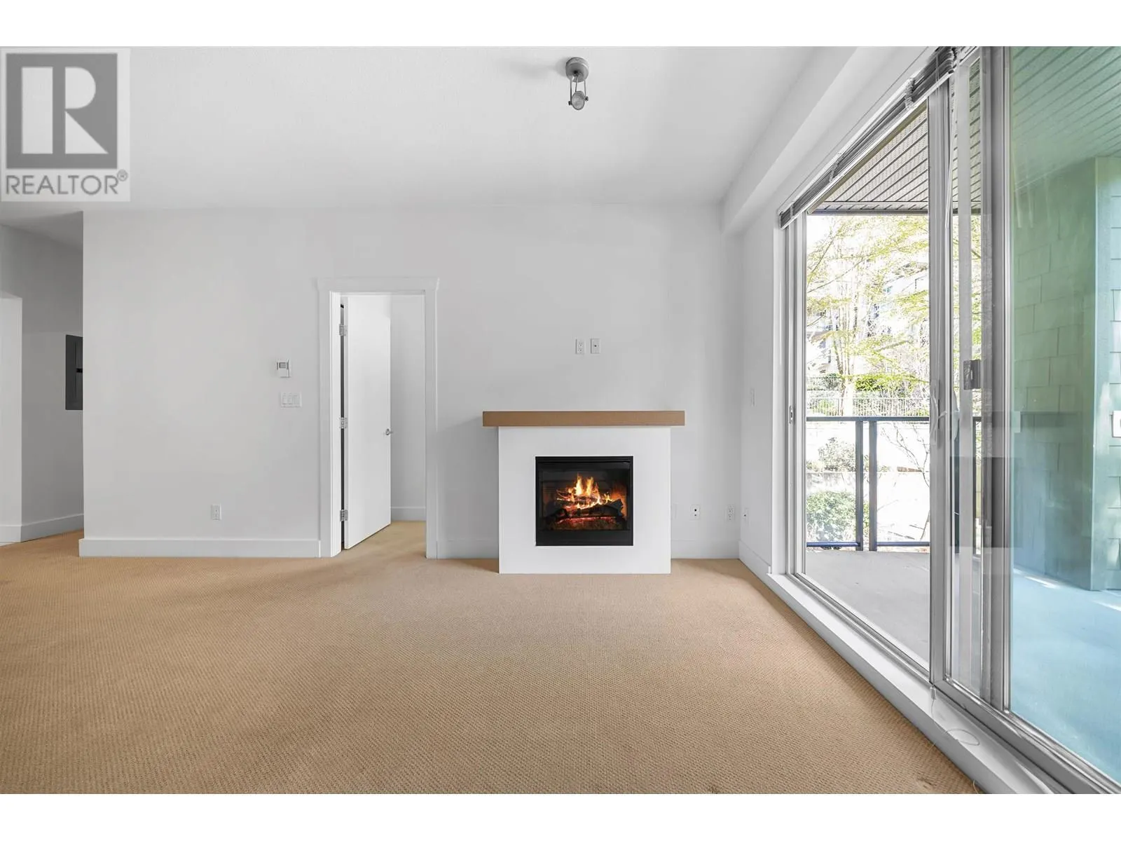 212 7478 BYRNEPARK WALK