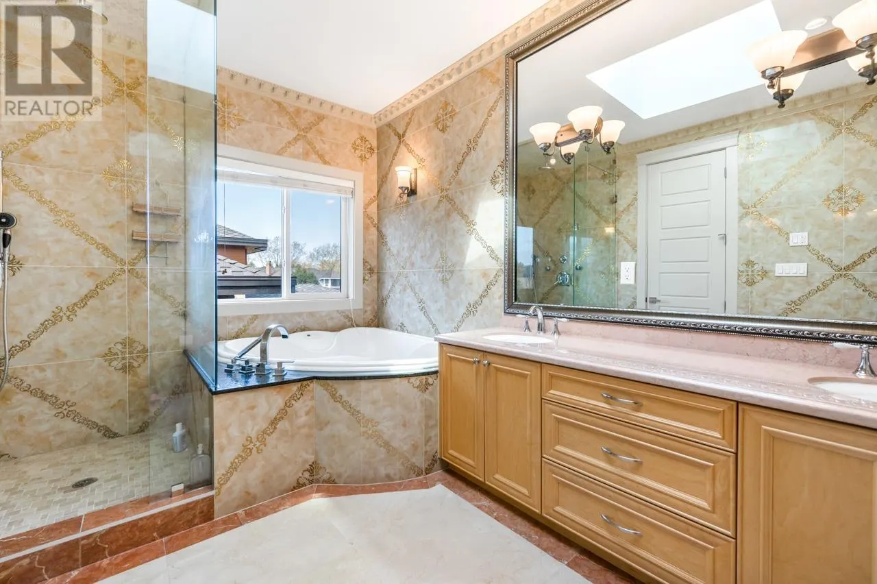 8511 SUNNYWOOD DRIVE
