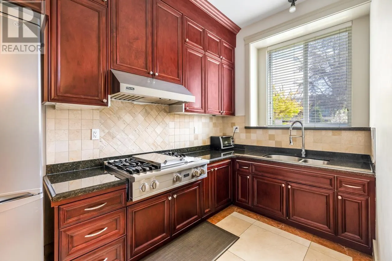 8511 SUNNYWOOD DRIVE