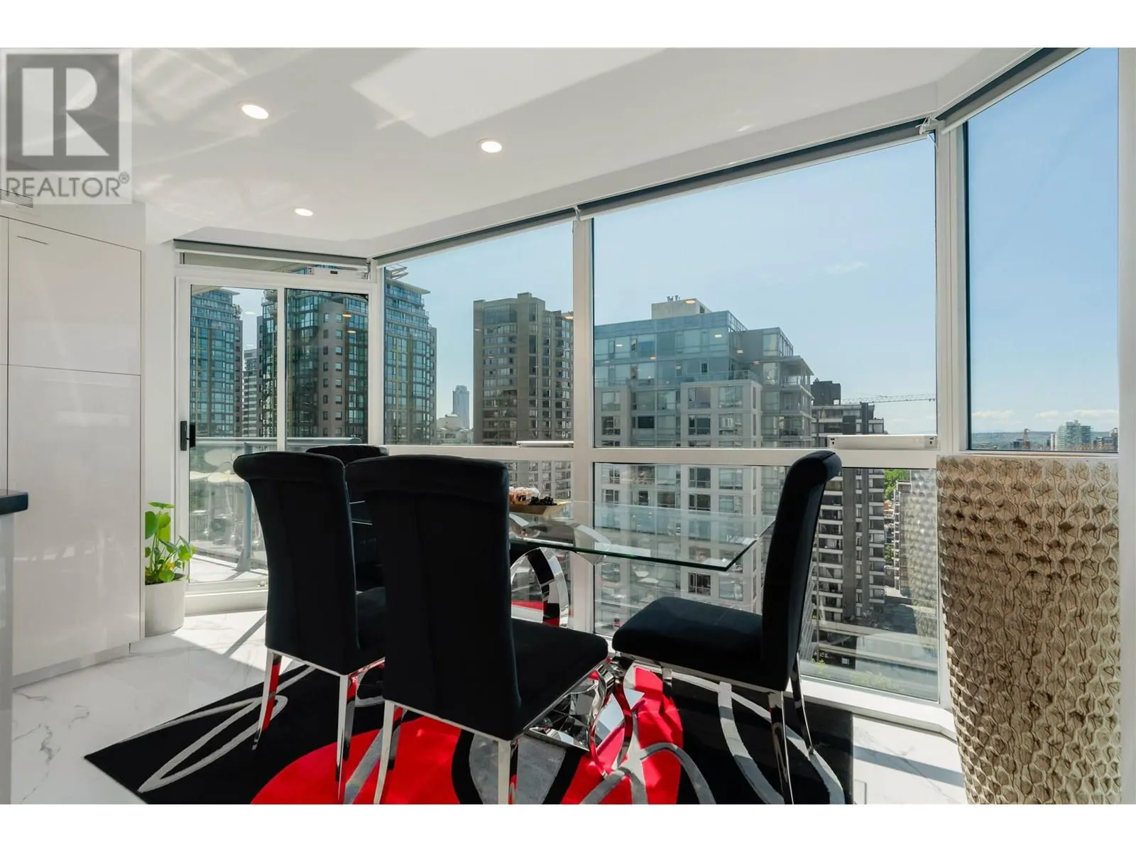 1801 1415 W GEORGIA STREET