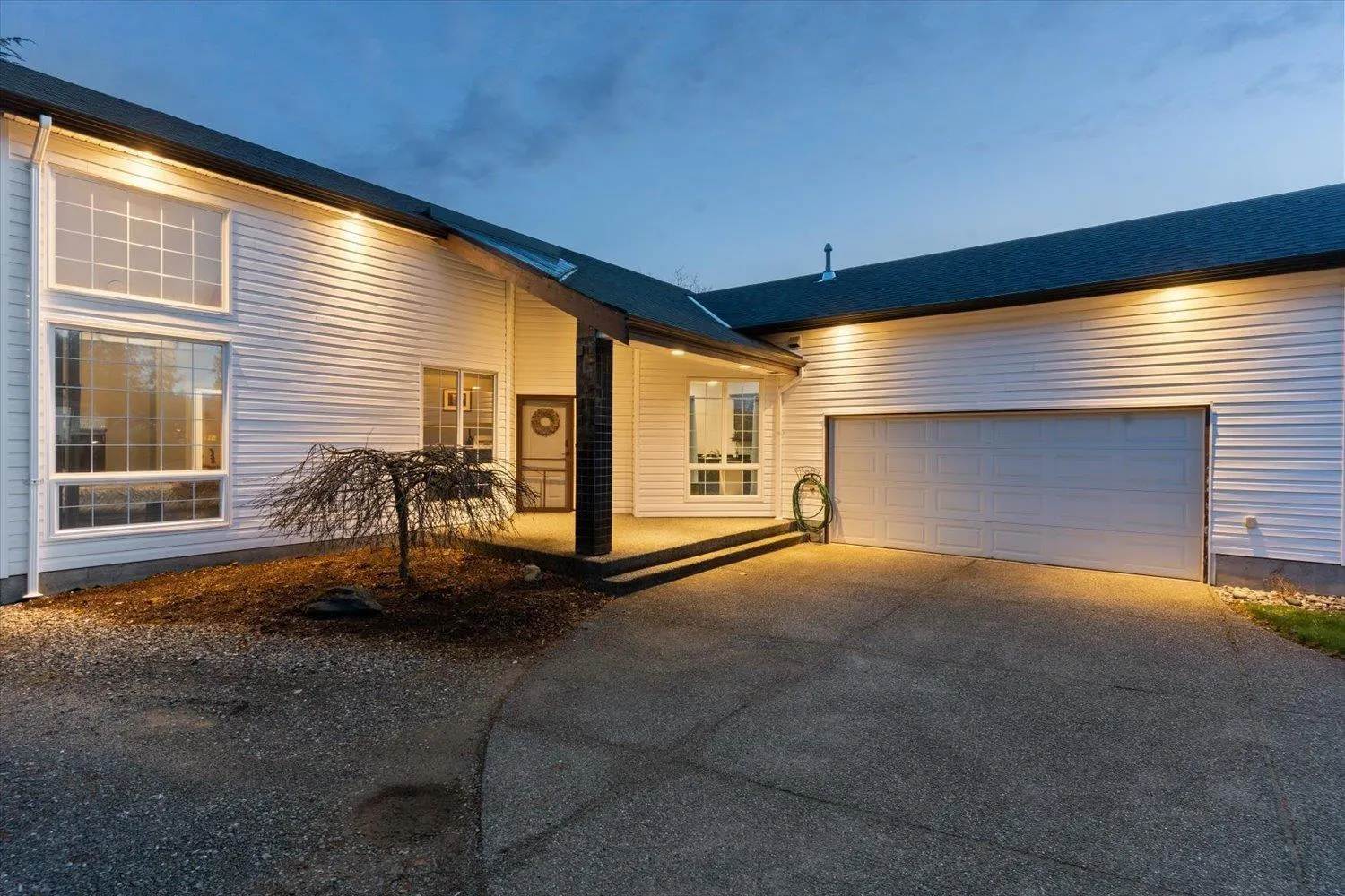 9962 LLANBERIS WAY|Rosedale