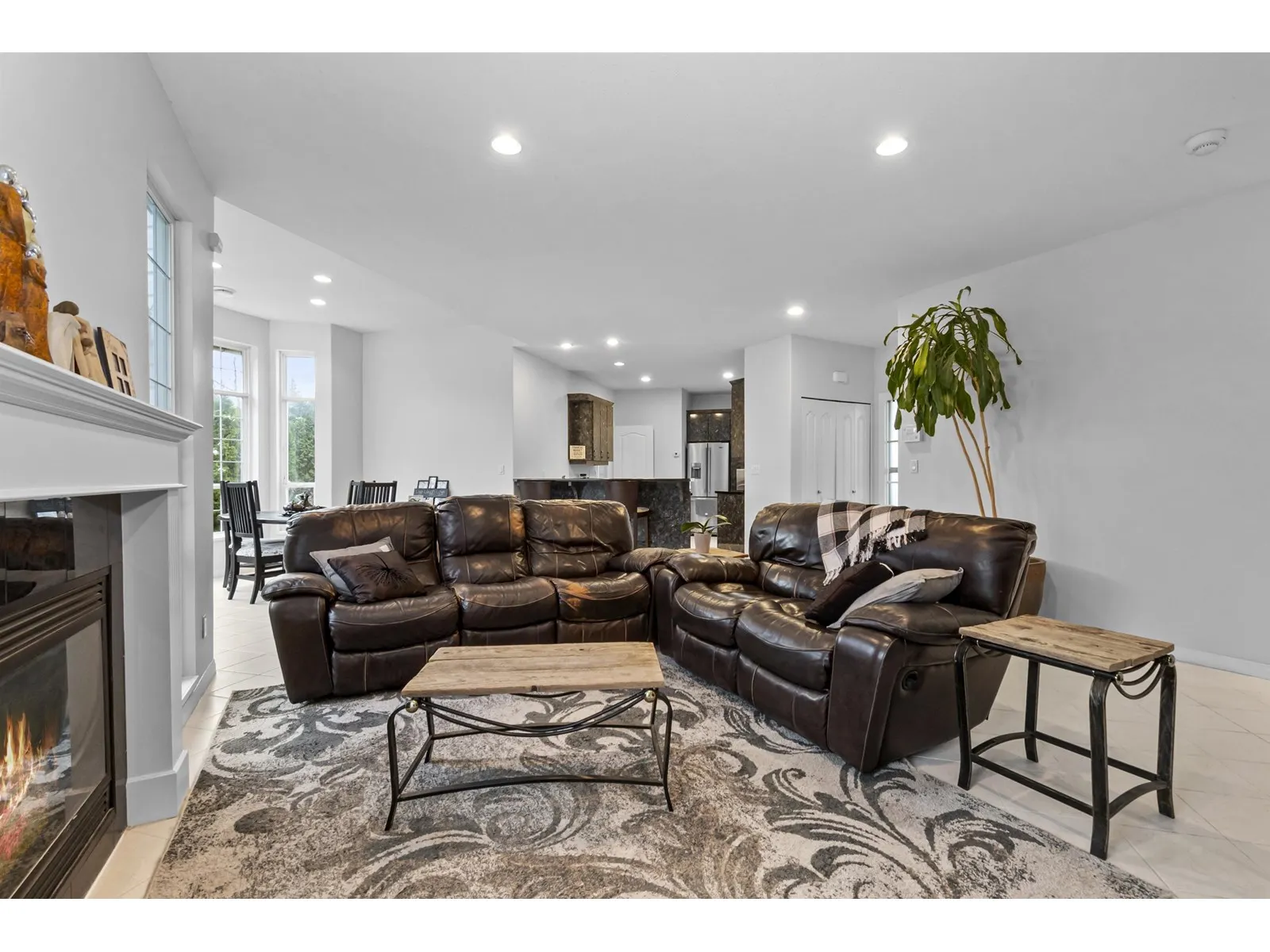 9962 LLANBERIS WAY|Rosedale