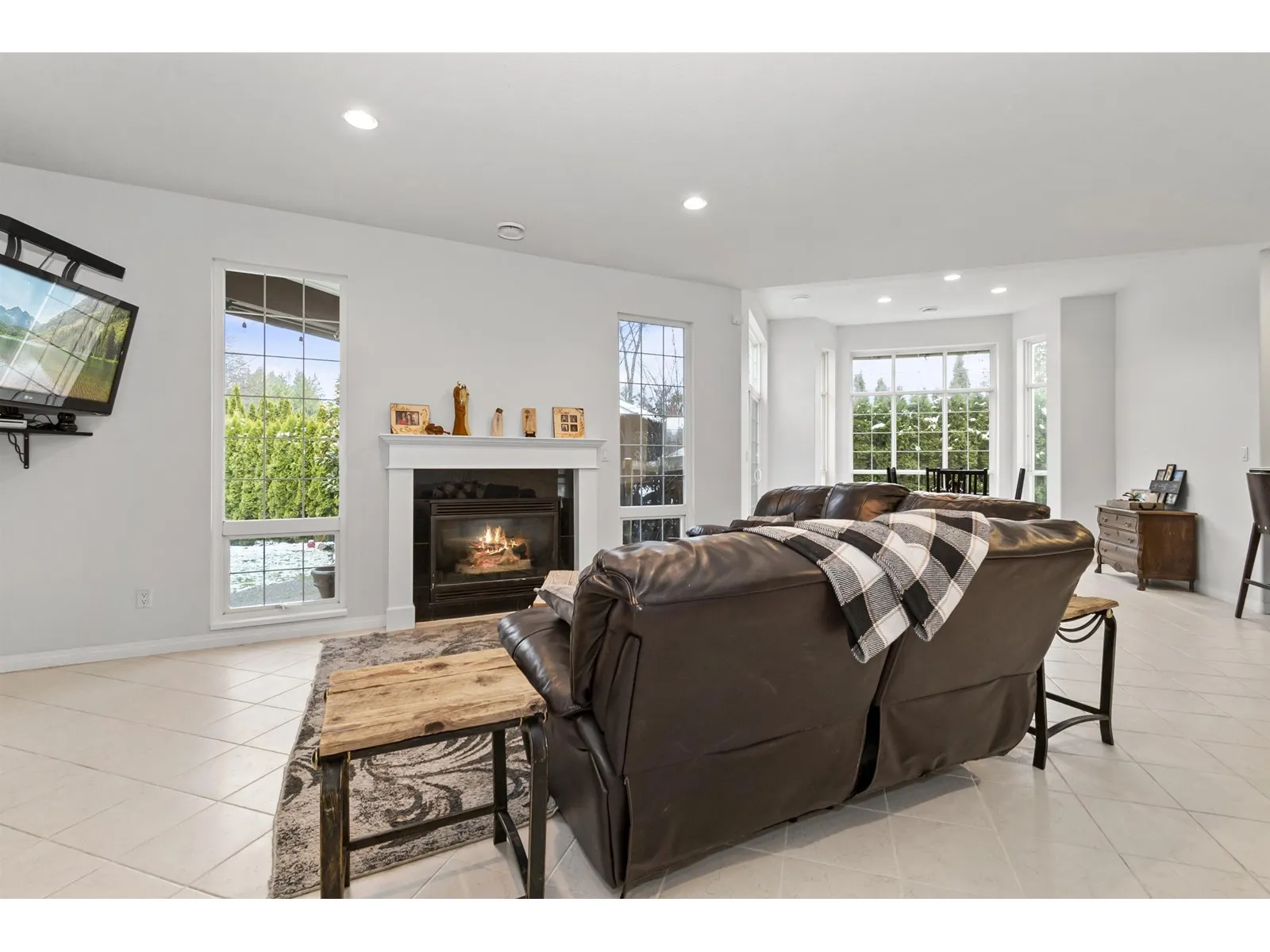 9962 LLANBERIS WAY|Rosedale
