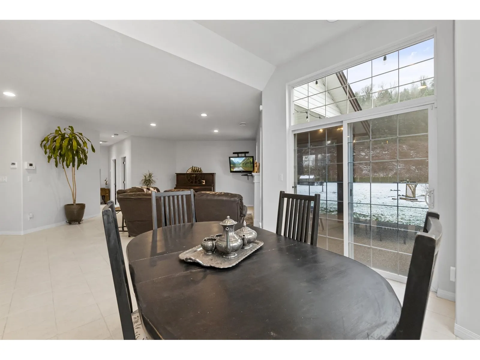9962 LLANBERIS WAY|Rosedale