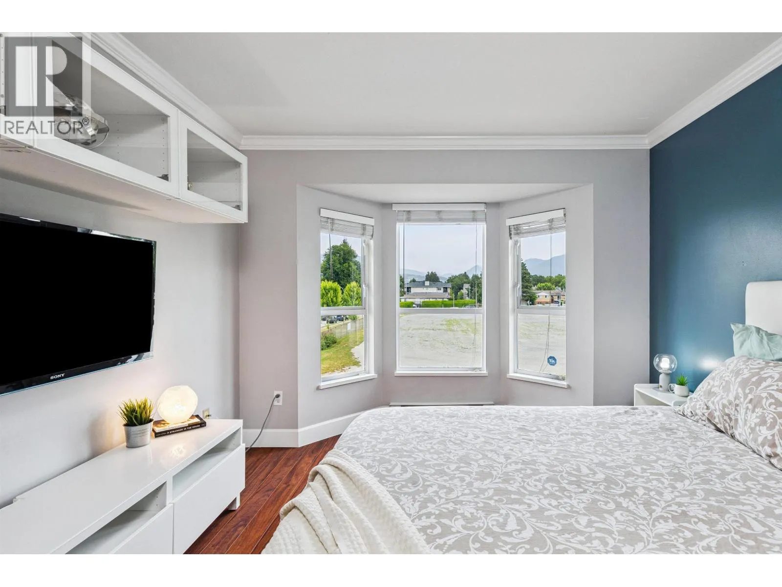 203 2285 PITT RIVER ROAD