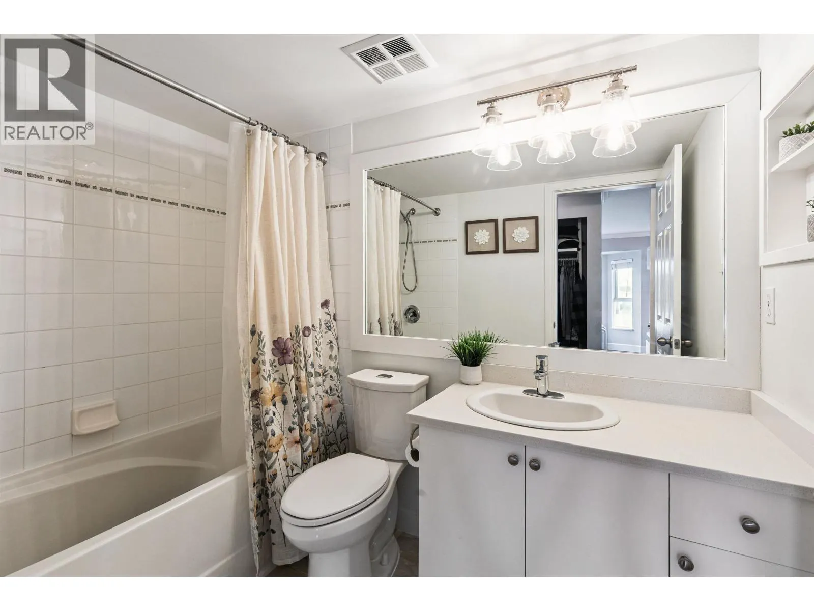 203 2285 PITT RIVER ROAD