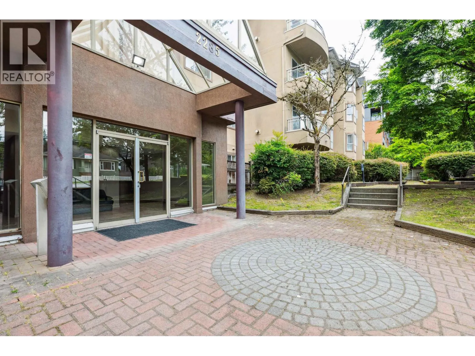 203 2285 PITT RIVER ROAD
