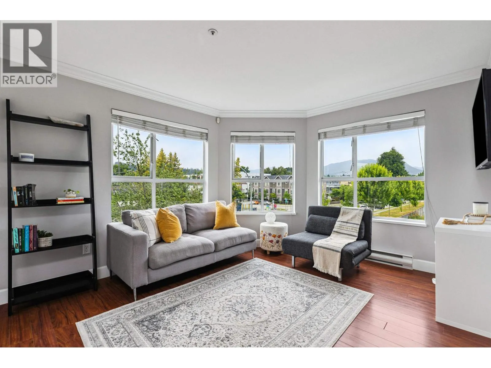 203 2285 PITT RIVER ROAD