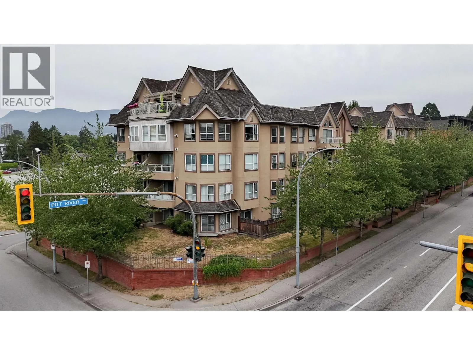 203 2285 PITT RIVER ROAD