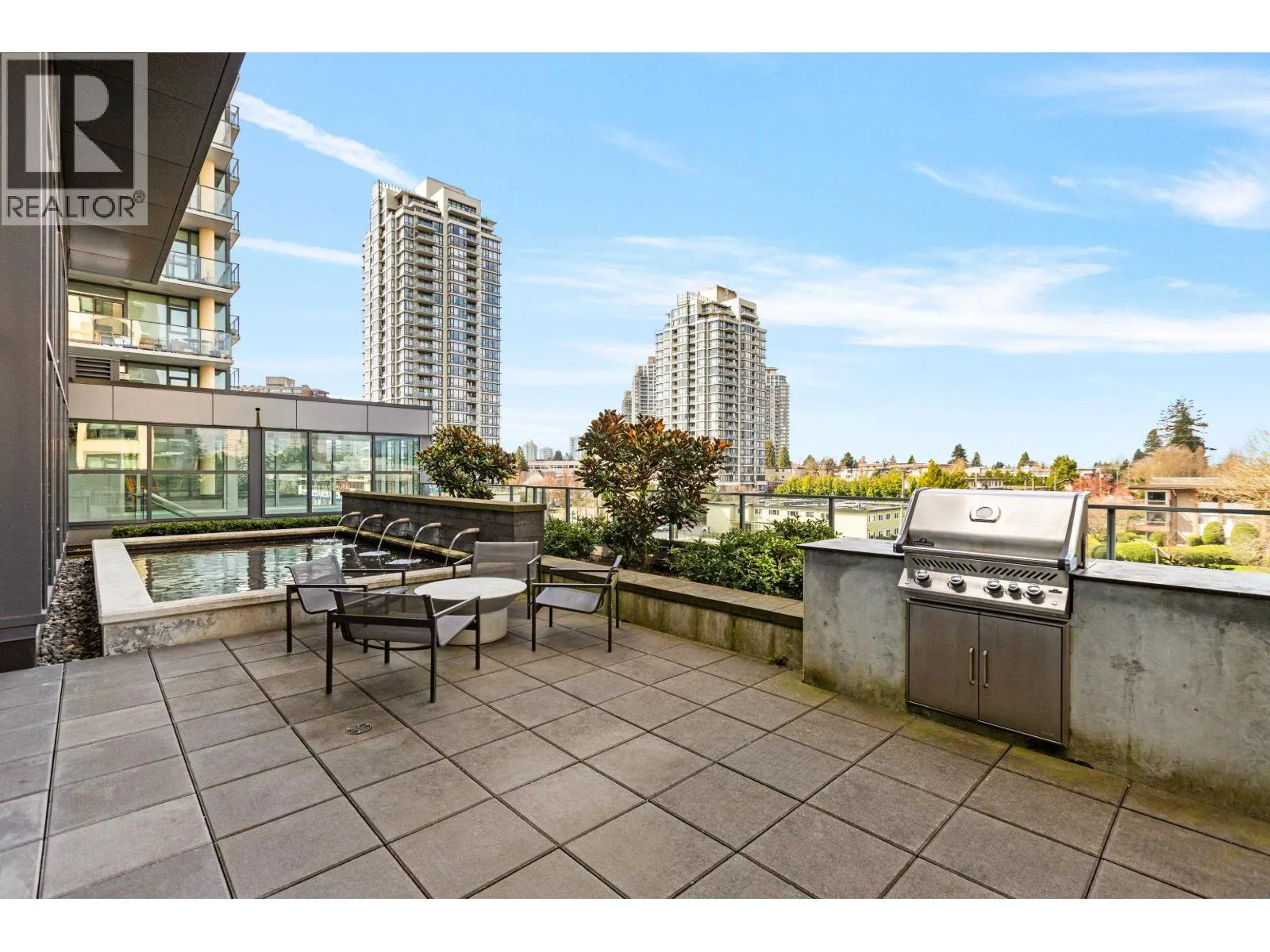 1609 7303 NOBLE LANE