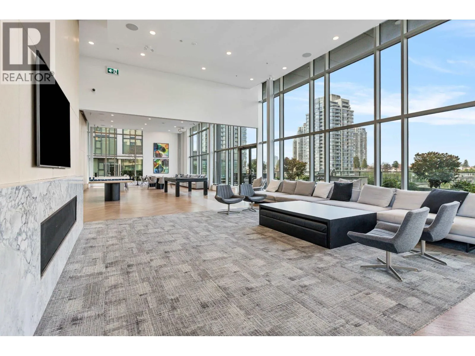 1609 7303 NOBLE LANE