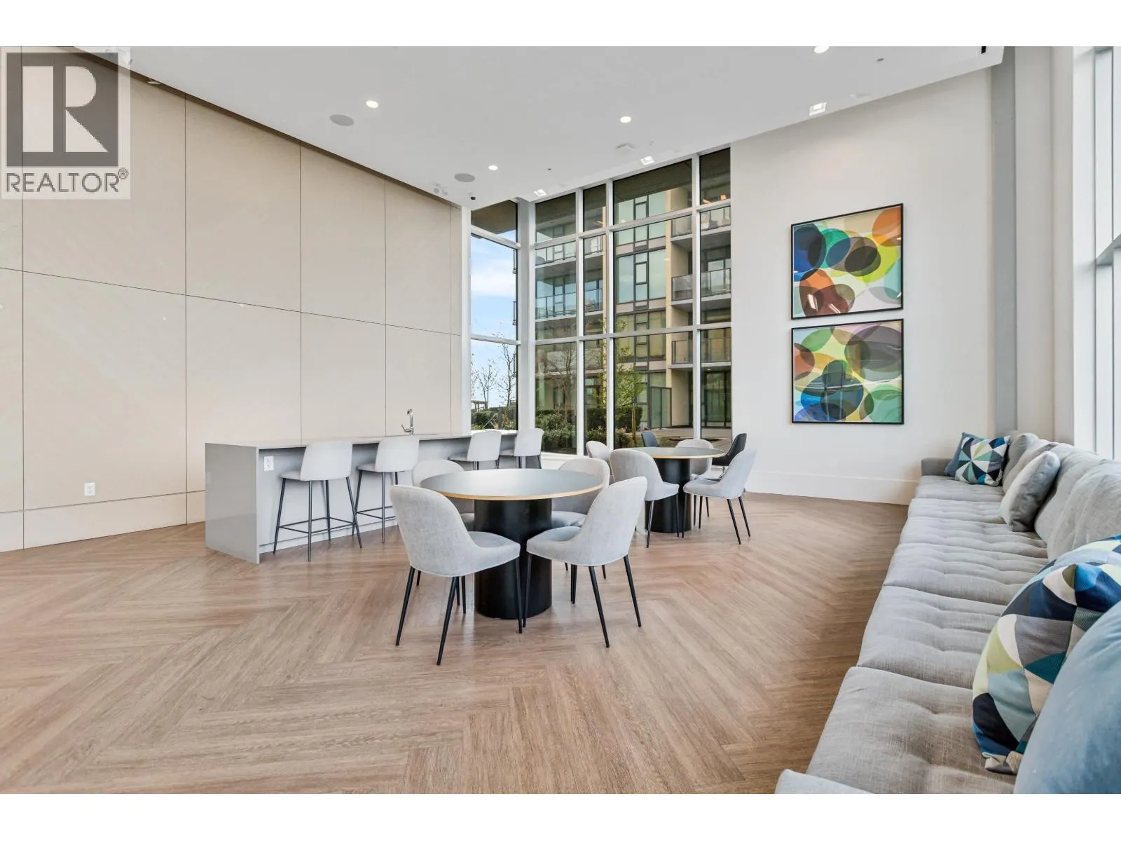 1609 7303 NOBLE LANE