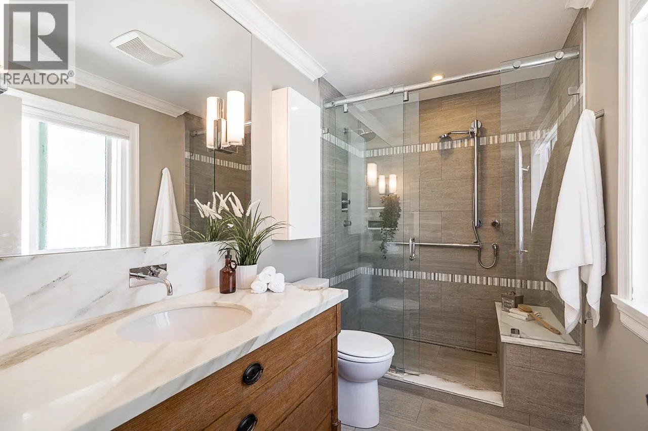 1304 GLENAYRE DRIVE