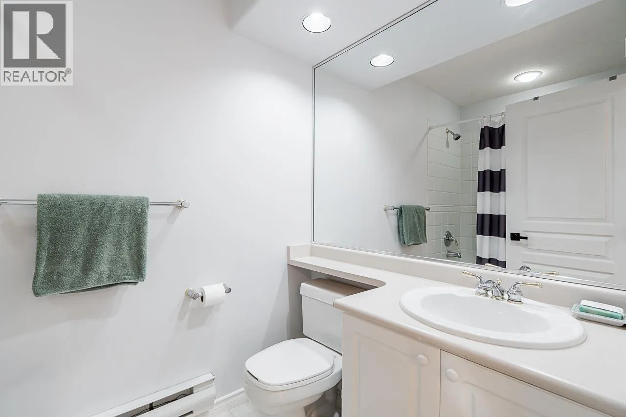 1158 STRATHAVEN DRIVE
