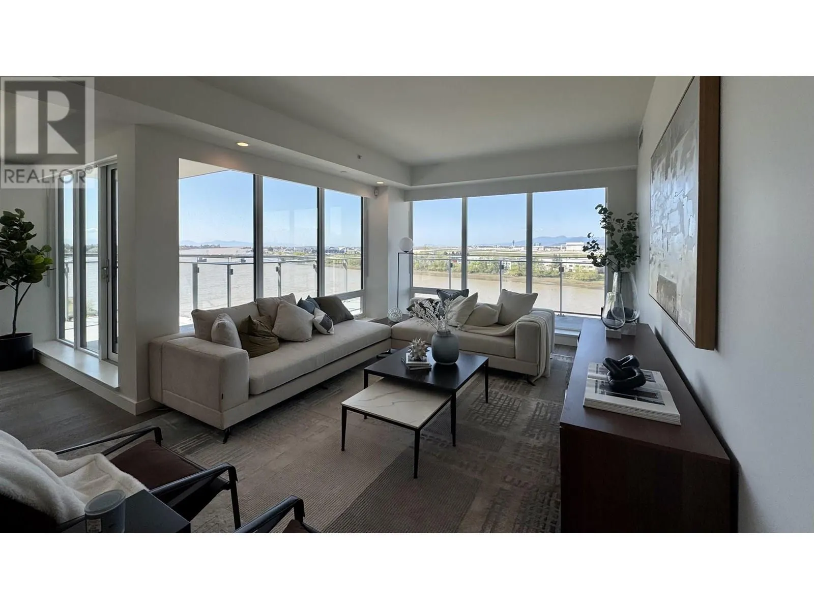 701 6833 PEARSON WAY
