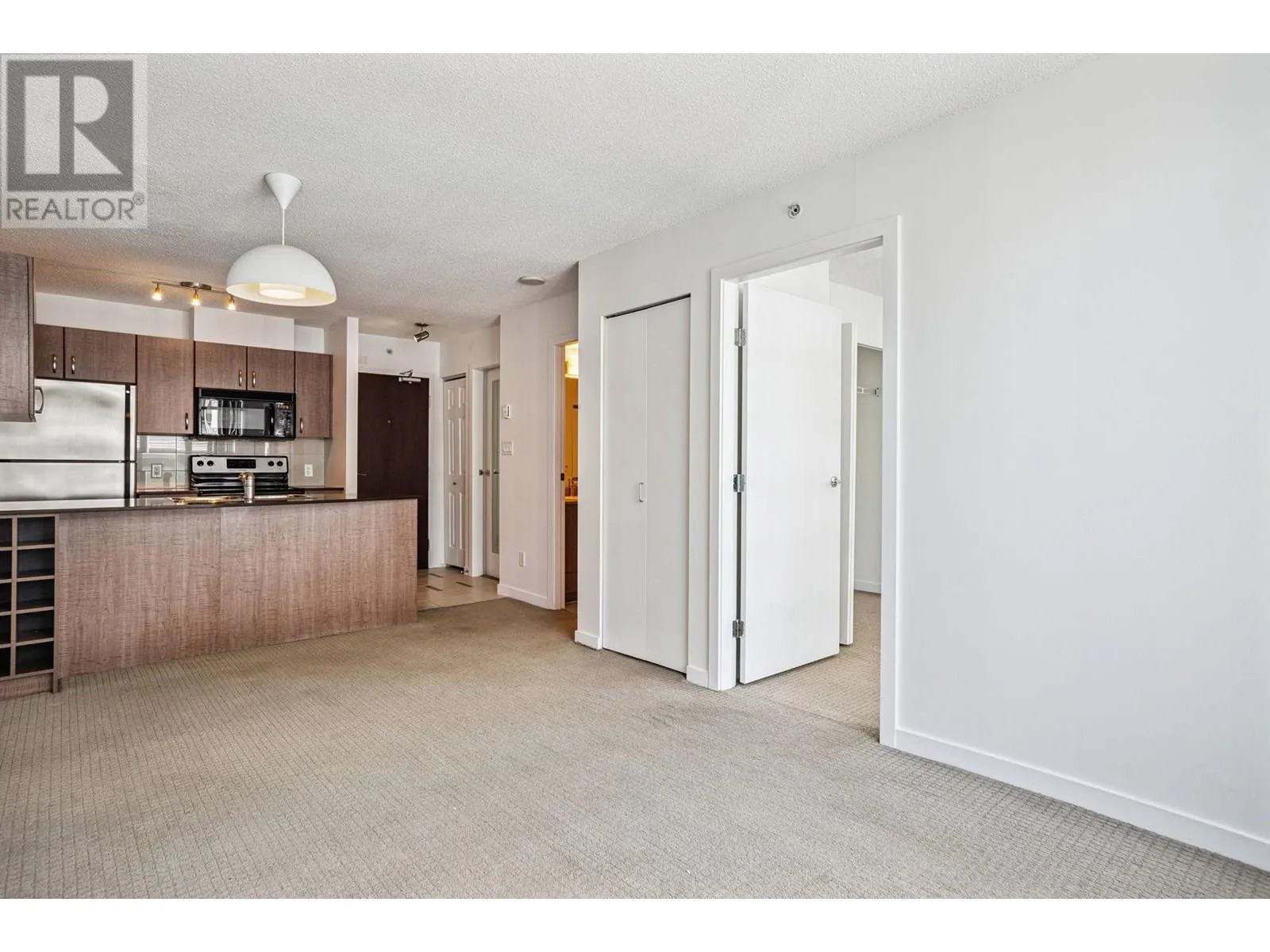 2006 610 GRANVILLE STREET