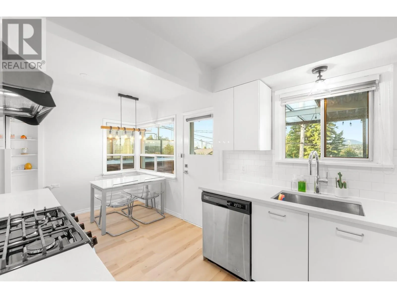 827 BURNABY STREET