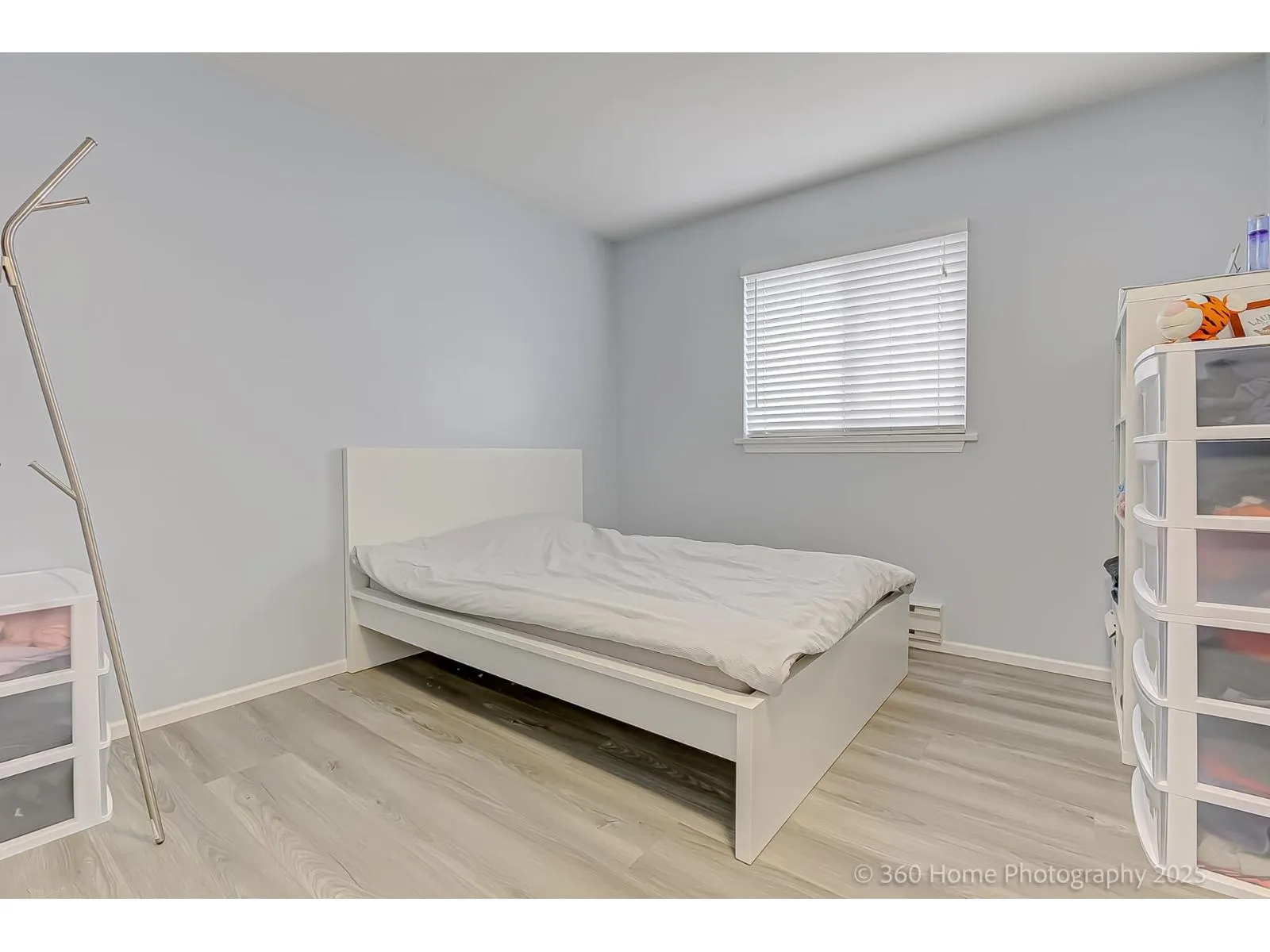 19088 63B AVENUE
