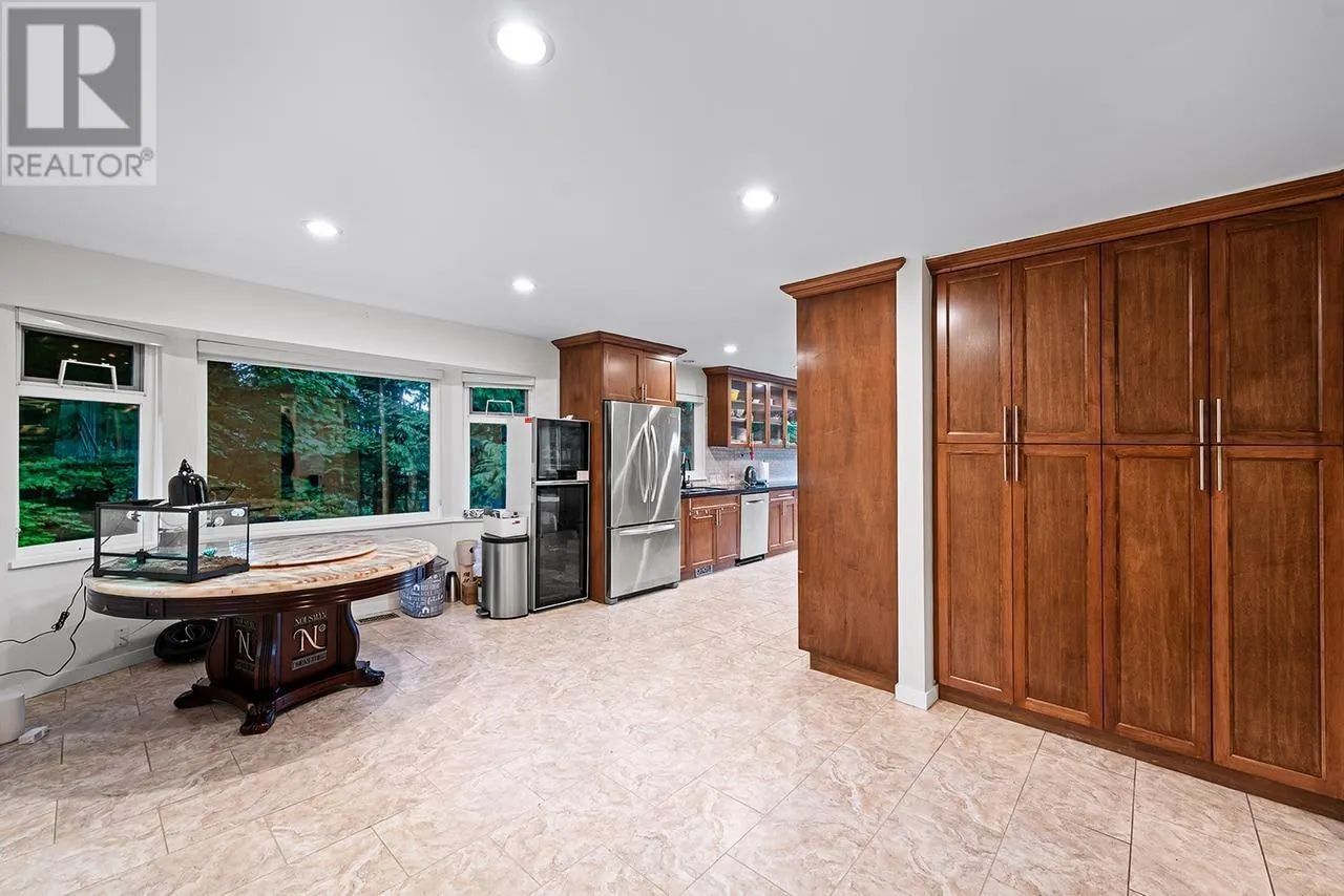 1130 GROVELAND COURT
