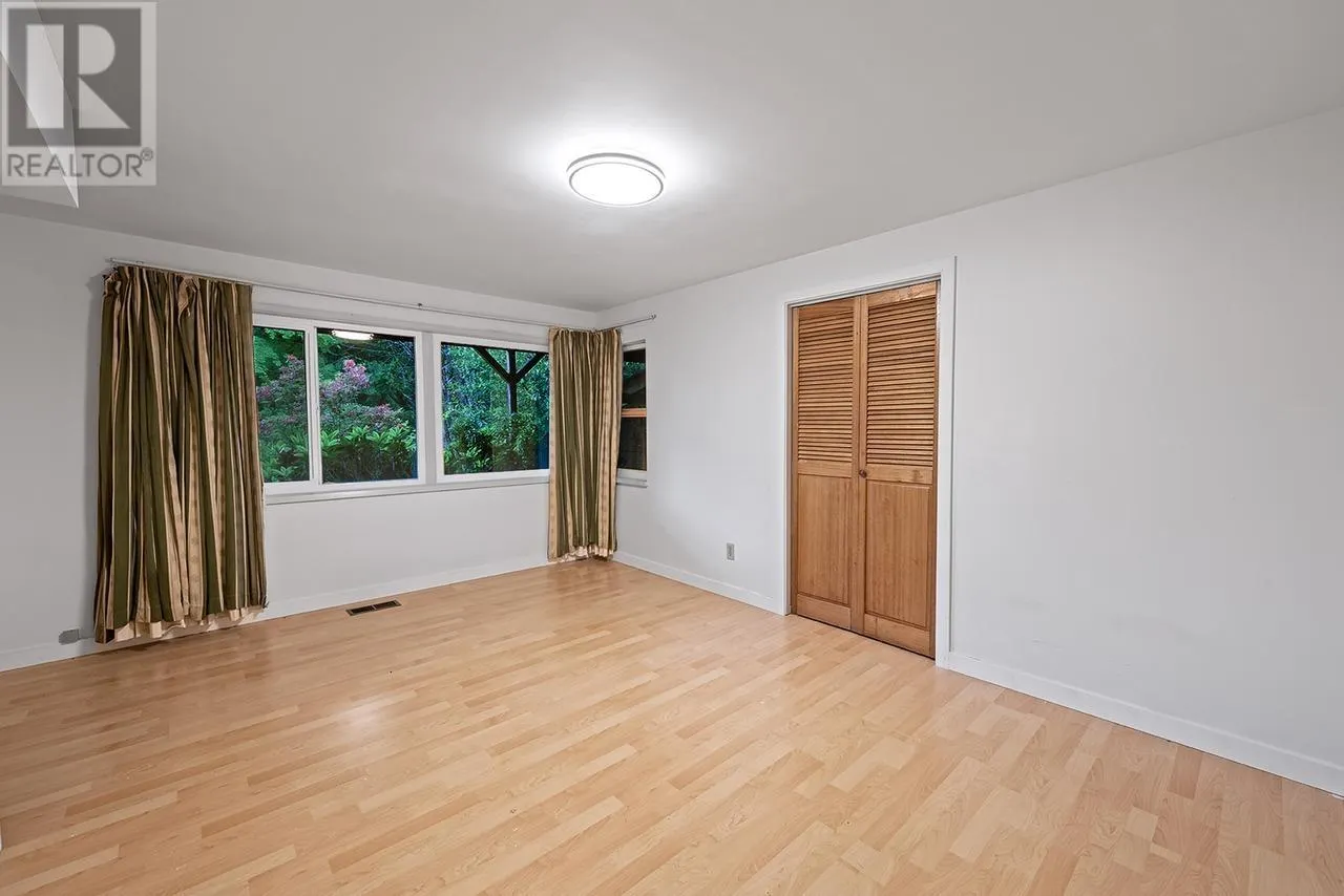 1130 GROVELAND COURT