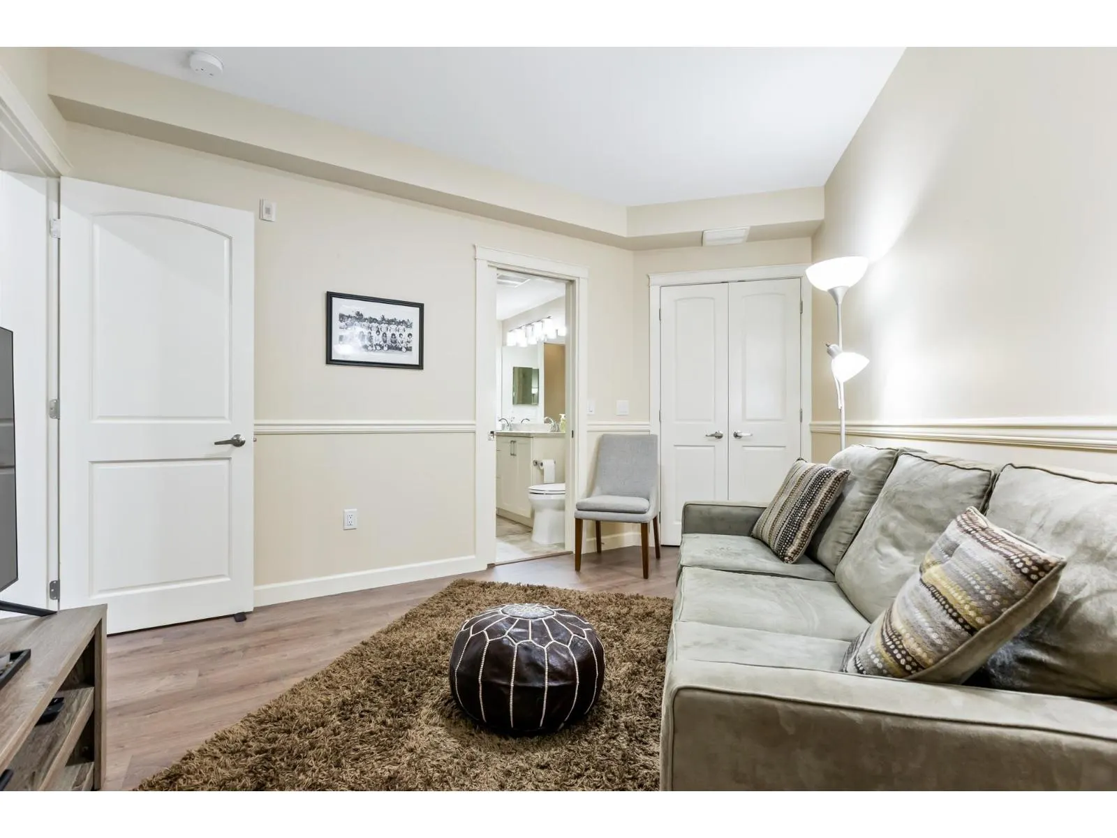 307 14588 MCDOUGALL DRIVE