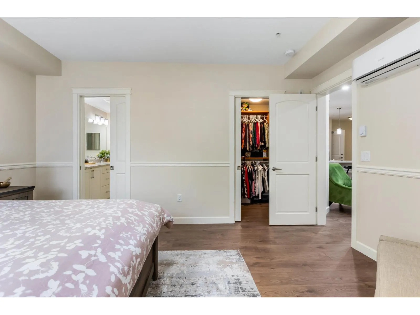 307 14588 MCDOUGALL DRIVE
