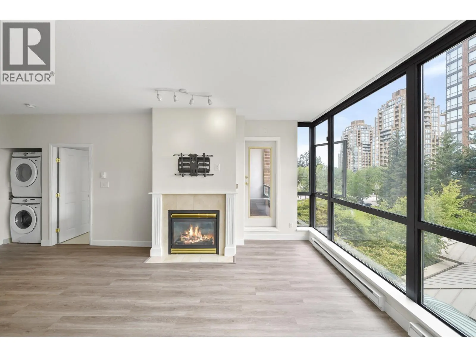 407 6837 STATION HILL DRIVE