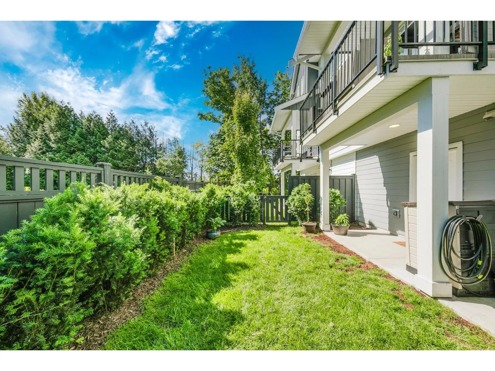 10 17458 100 AVENUE