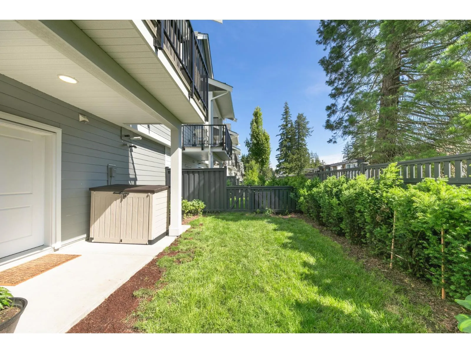 10 17458 100 AVENUE