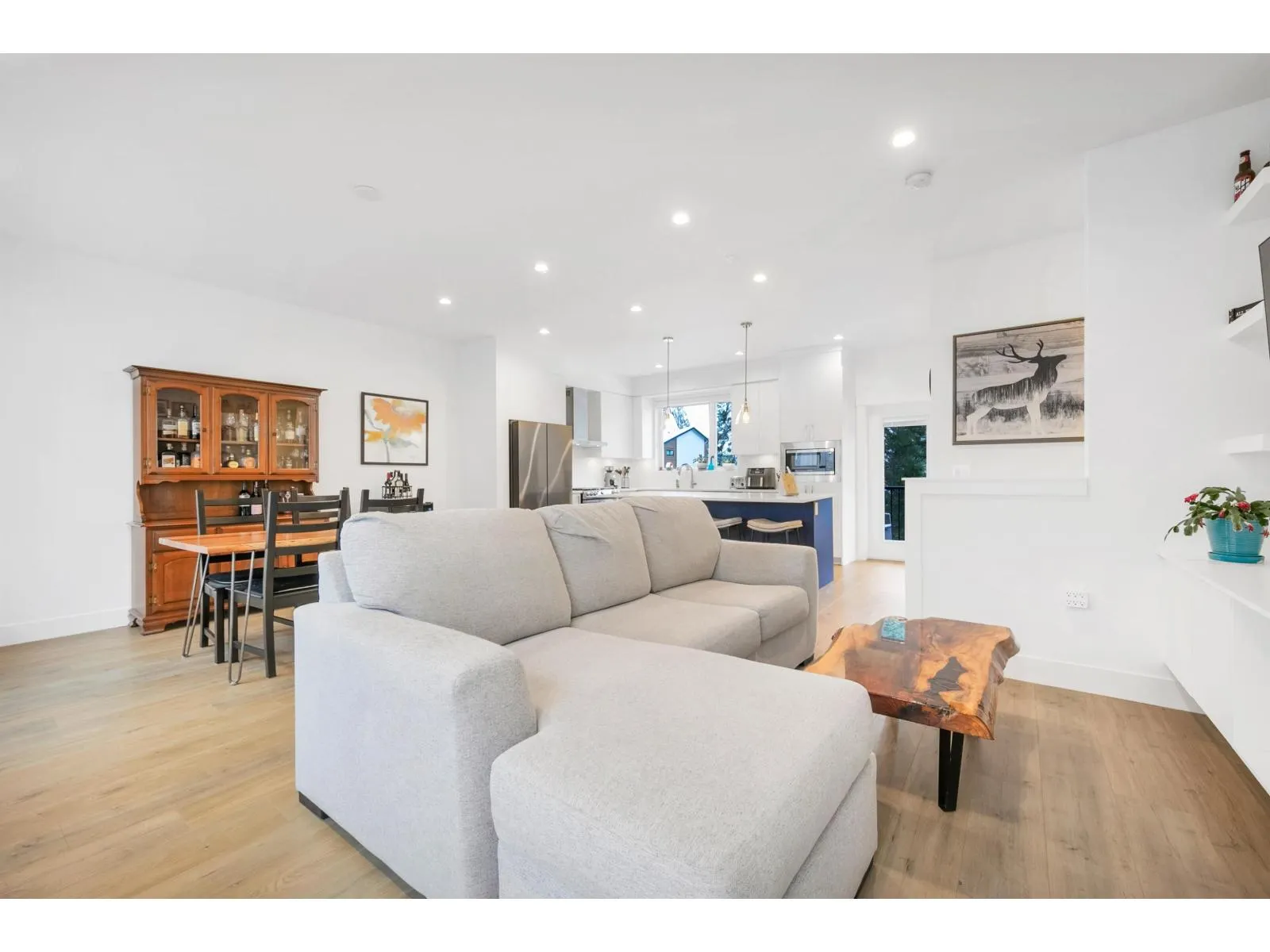 10 17458 100 AVENUE