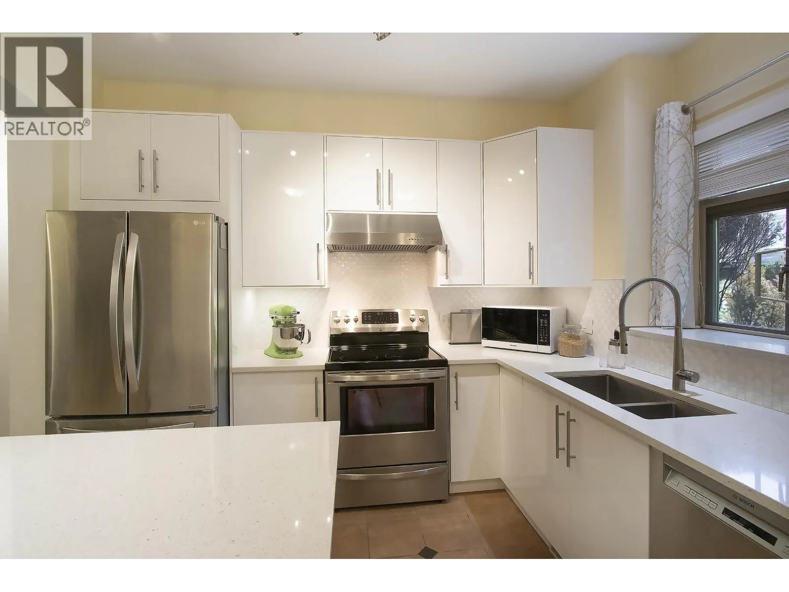 234 18 JACK MAHONY PLACE