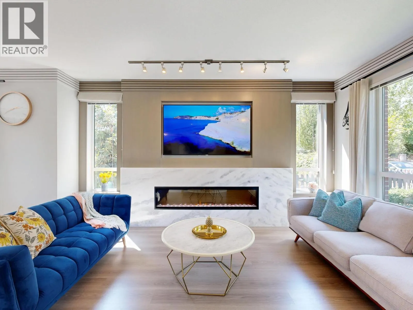 1 3500 BURKE VILLAGE PROMENADE