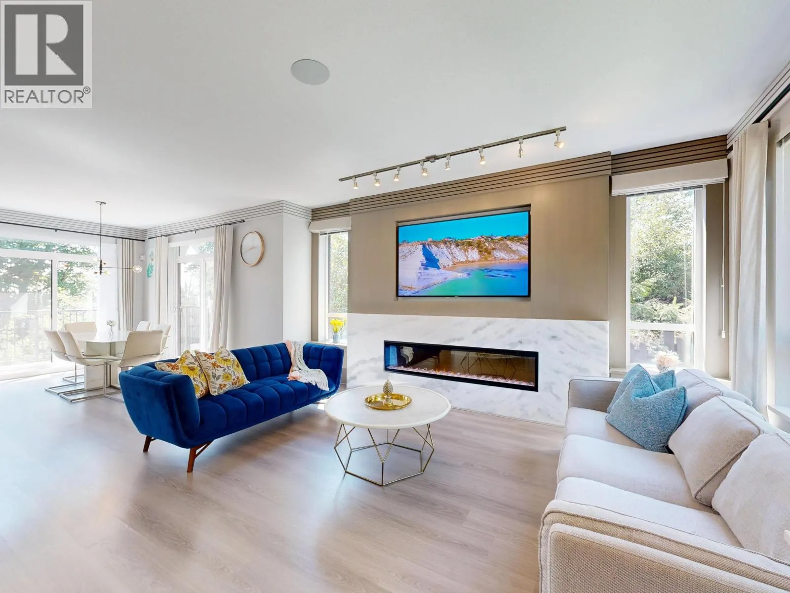 1 3500 BURKE VILLAGE PROMENADE