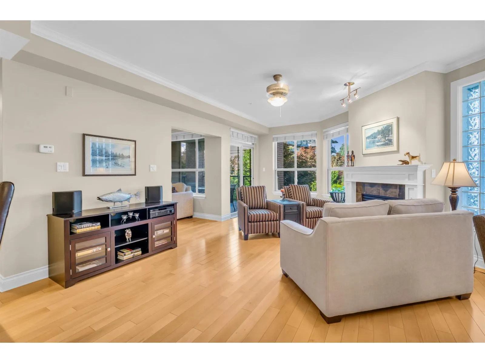 203 1787 154TH STREET
