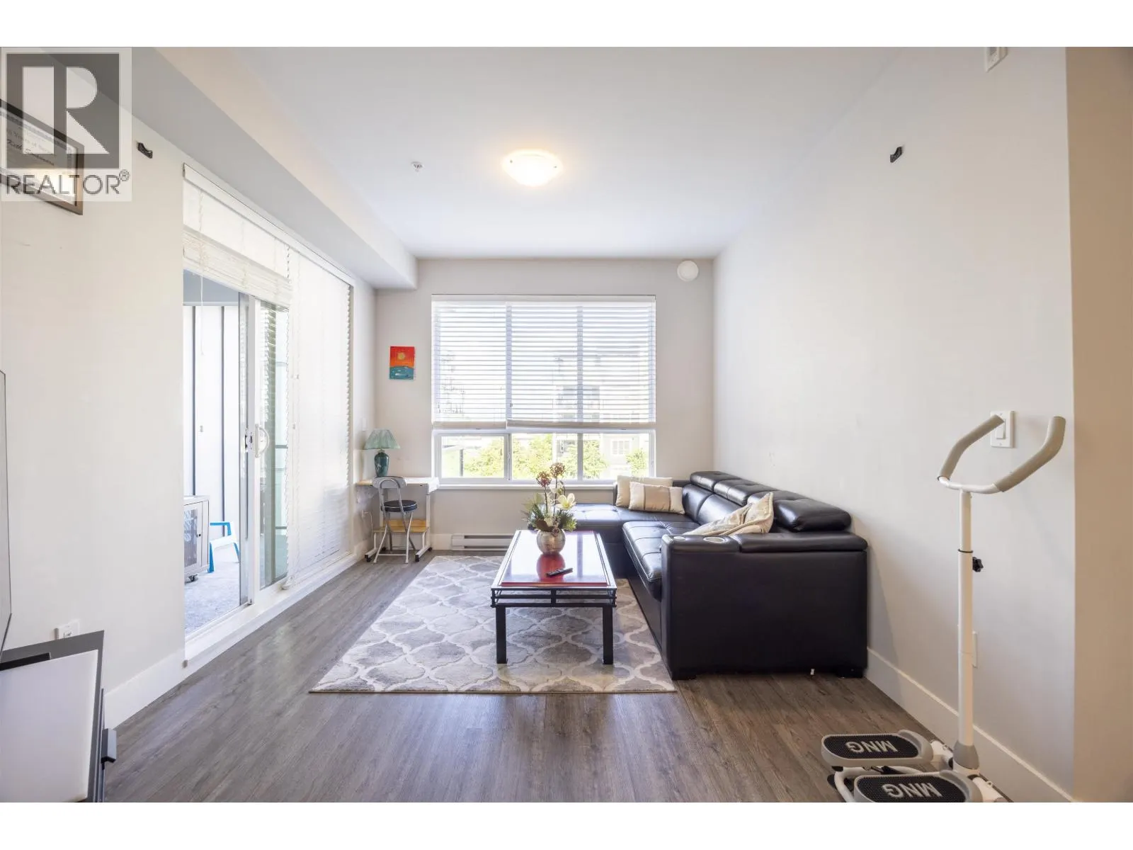 3420 2180 KELLY AVENUE