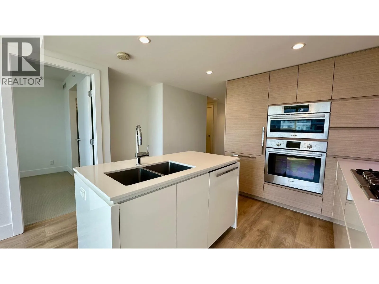 1005 5508 HOLLYBRIDGE WAY