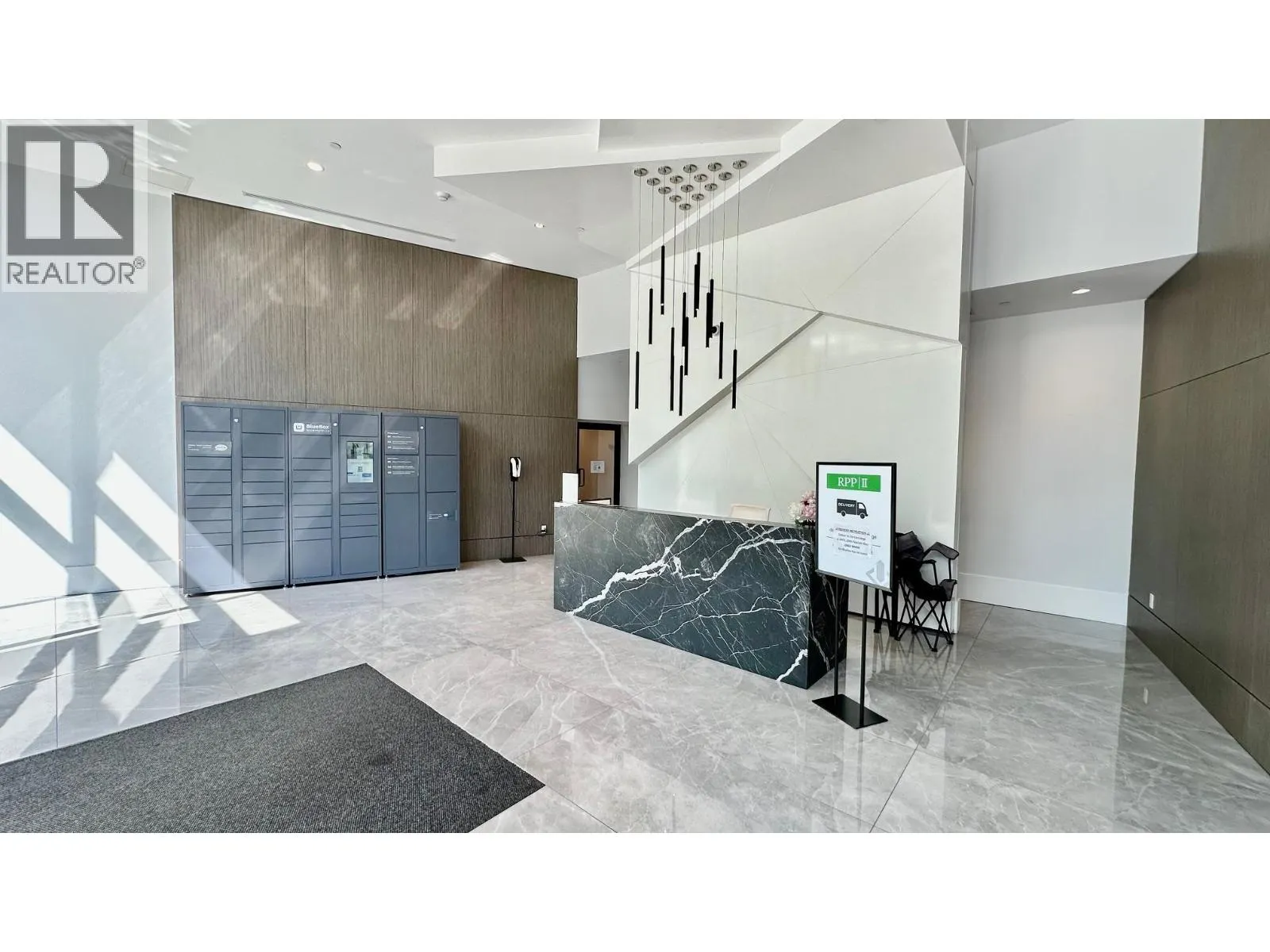 1005 5508 HOLLYBRIDGE WAY