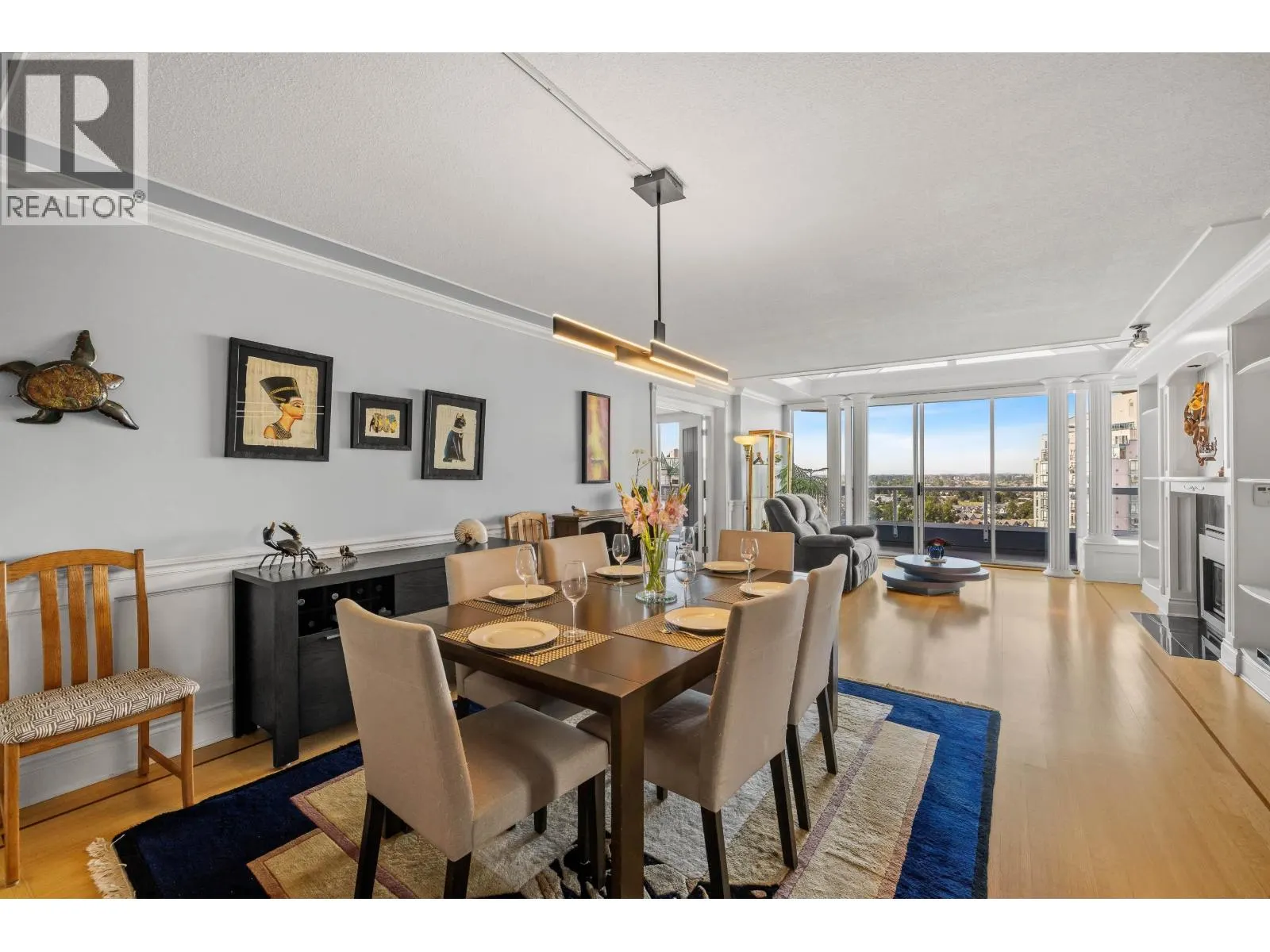 2002 1245 QUAYSIDE DRIVE