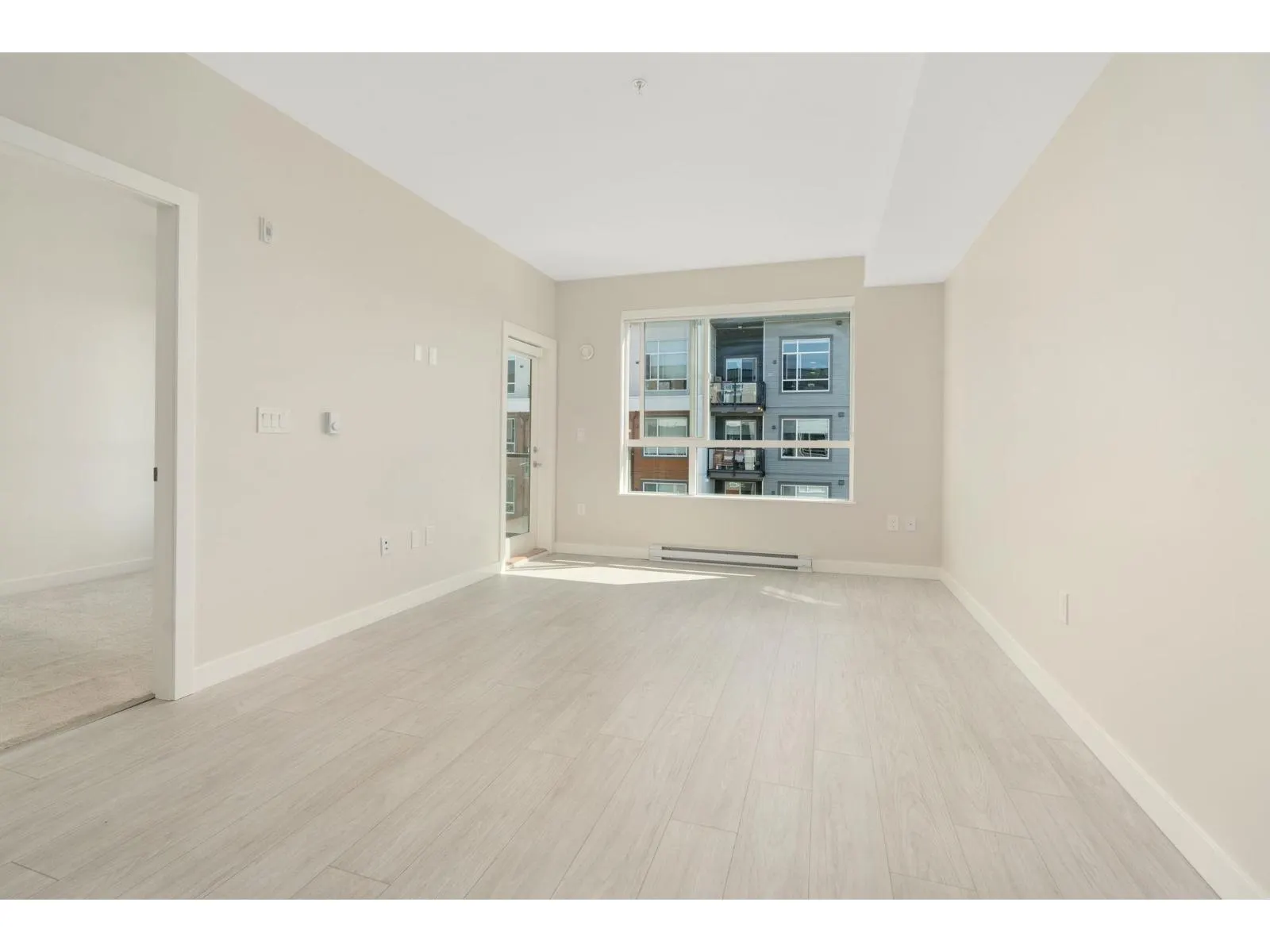 B523 20834 80 AVENUE