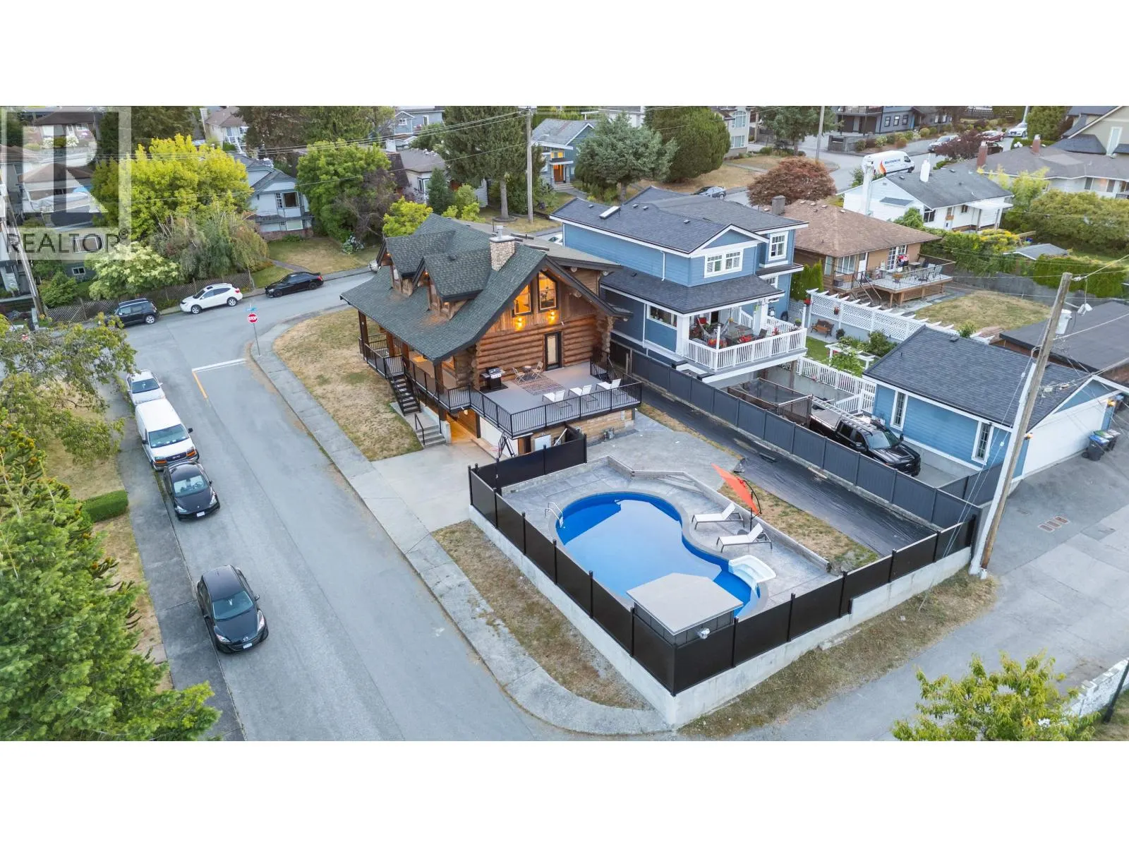 819 SCOTT STREET