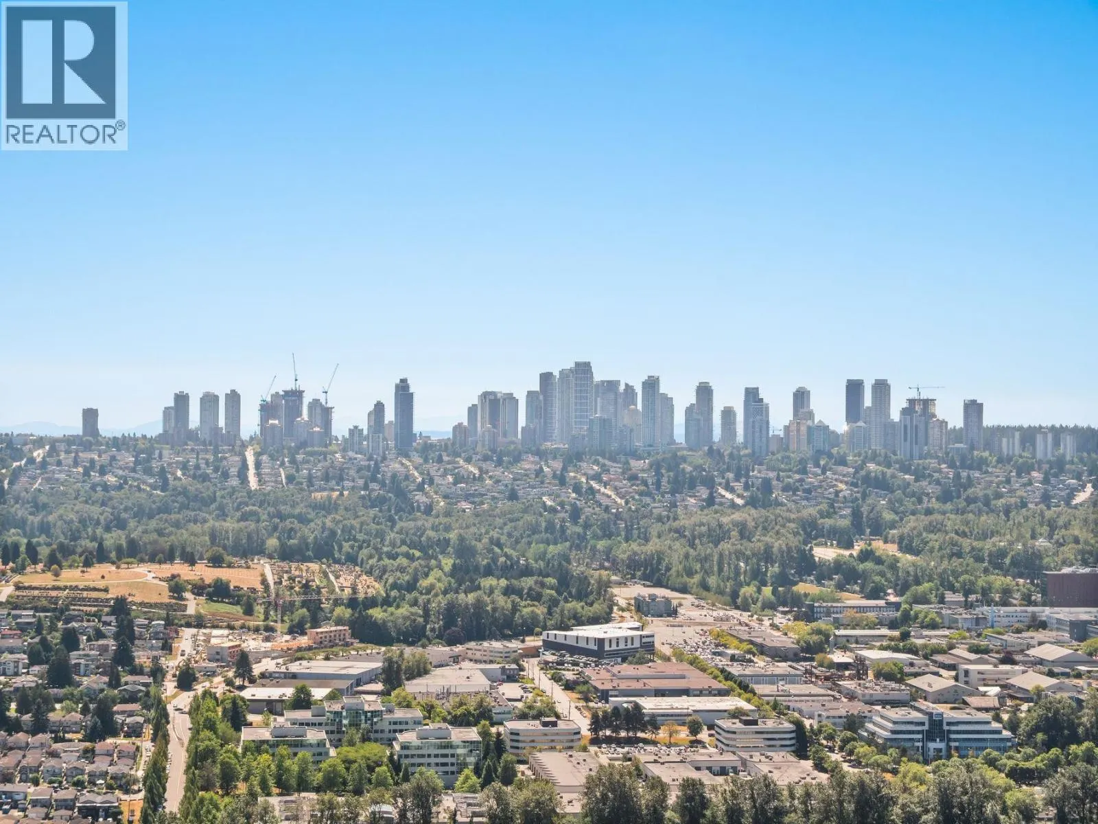 5306 4880 LOUGHEED HIGHWAY