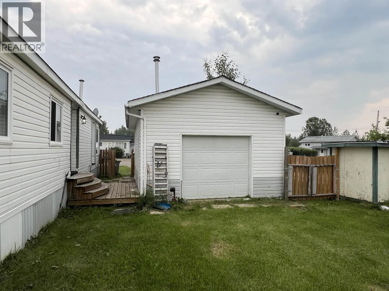 5207 COTTONWOOD ROAD
