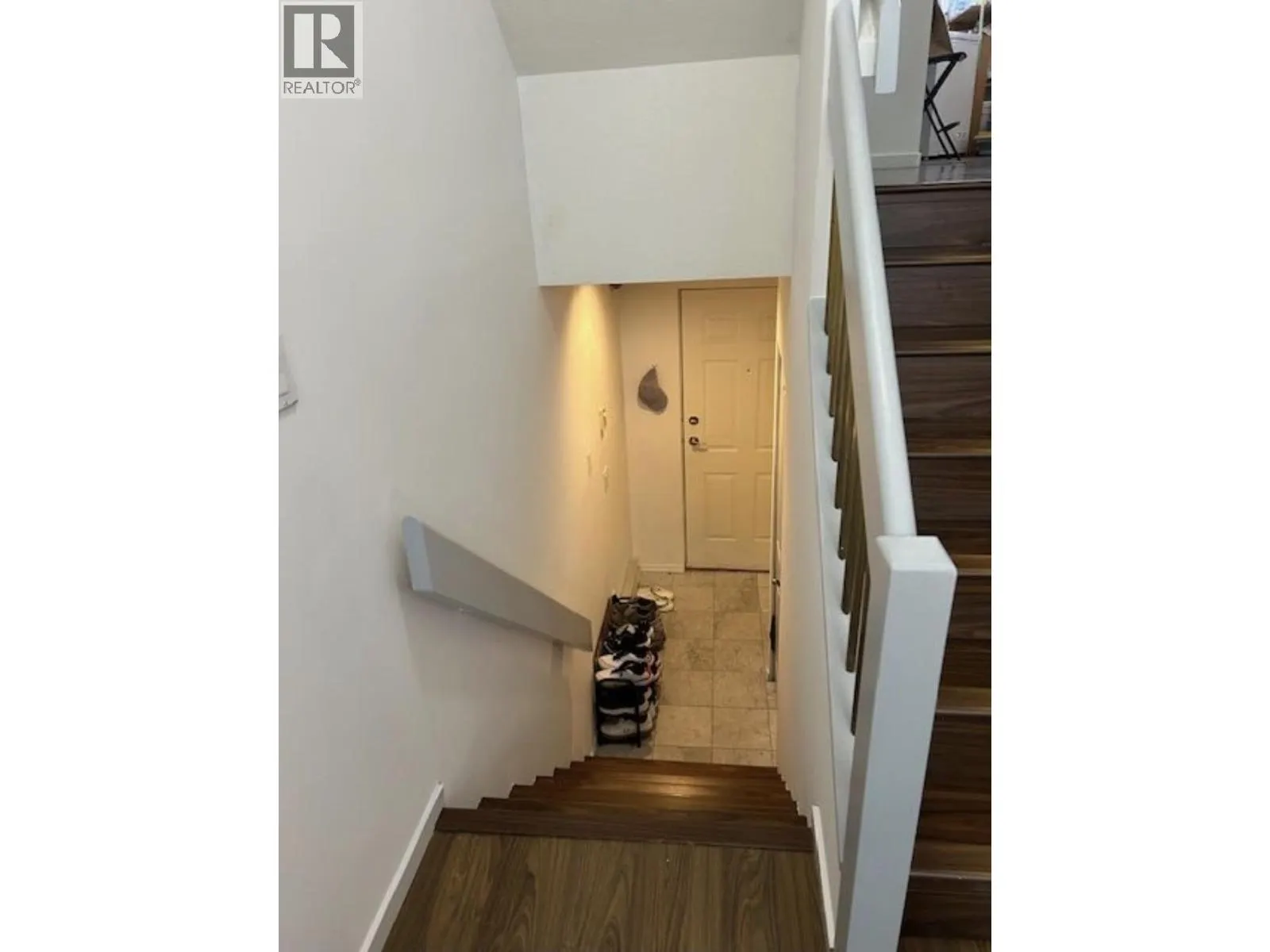 5 8591 BLUNDELL ROAD